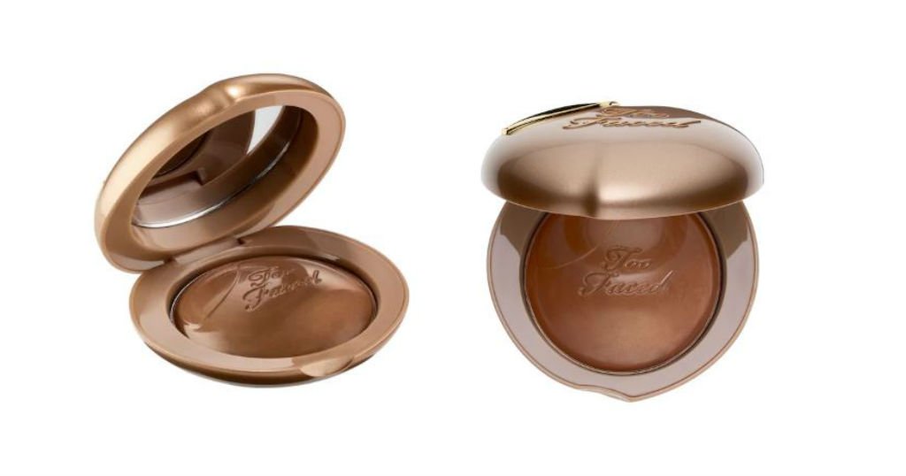Too Faced Bronzed Peach Melting Powder Bronzer a solo $10 (Reg. $30) en Sephora
