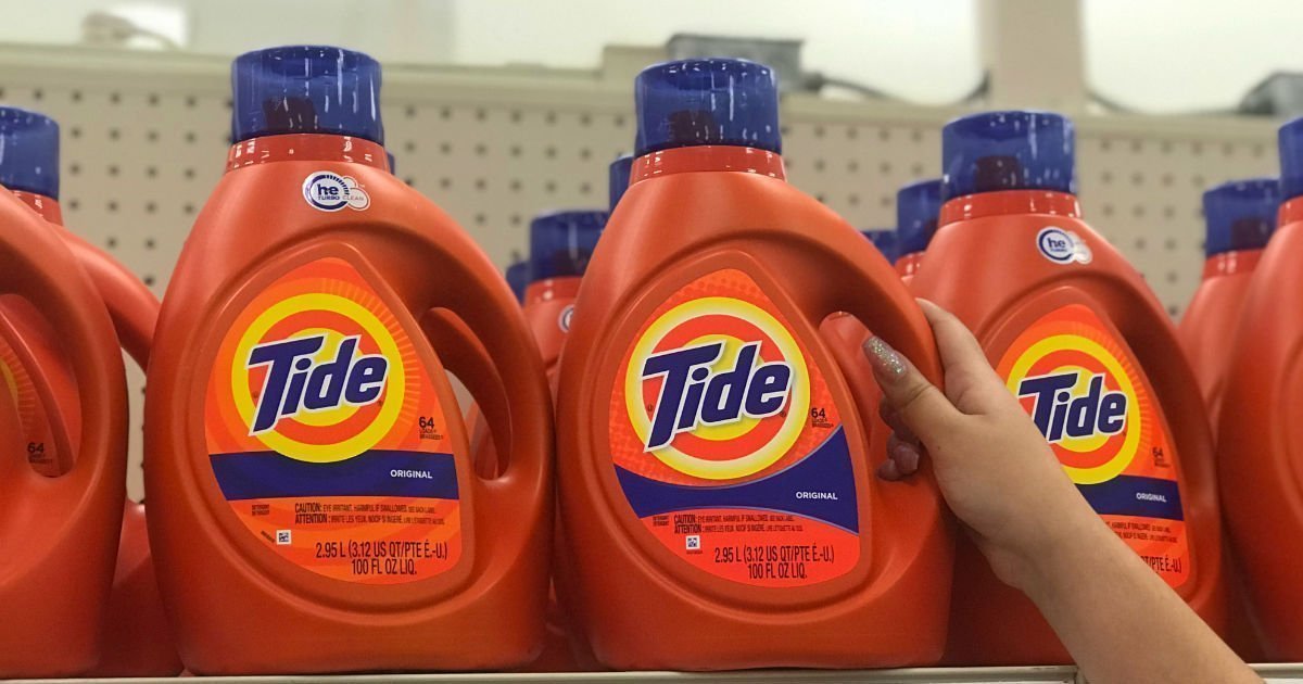 Detergente liquido Tide de 100 oz
