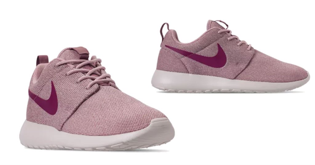 Tenis Nike de Mujer Roshe a solo $45 (Reg. $74.99) en Macys