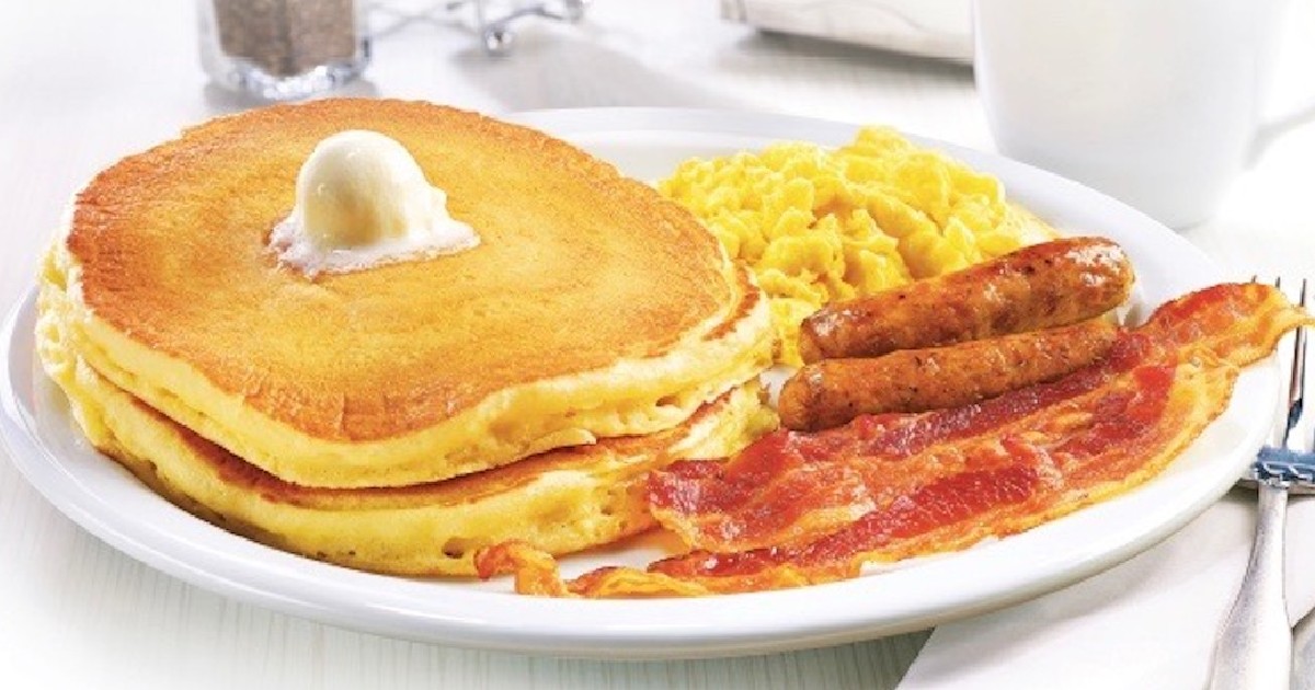 Compra 1 y Obtenga 1 Grand Slams GRATIS en Dennys