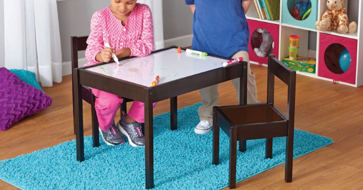 Juego de Mesa de Actividades Dry-Erase de 3-Piezas en Walmart