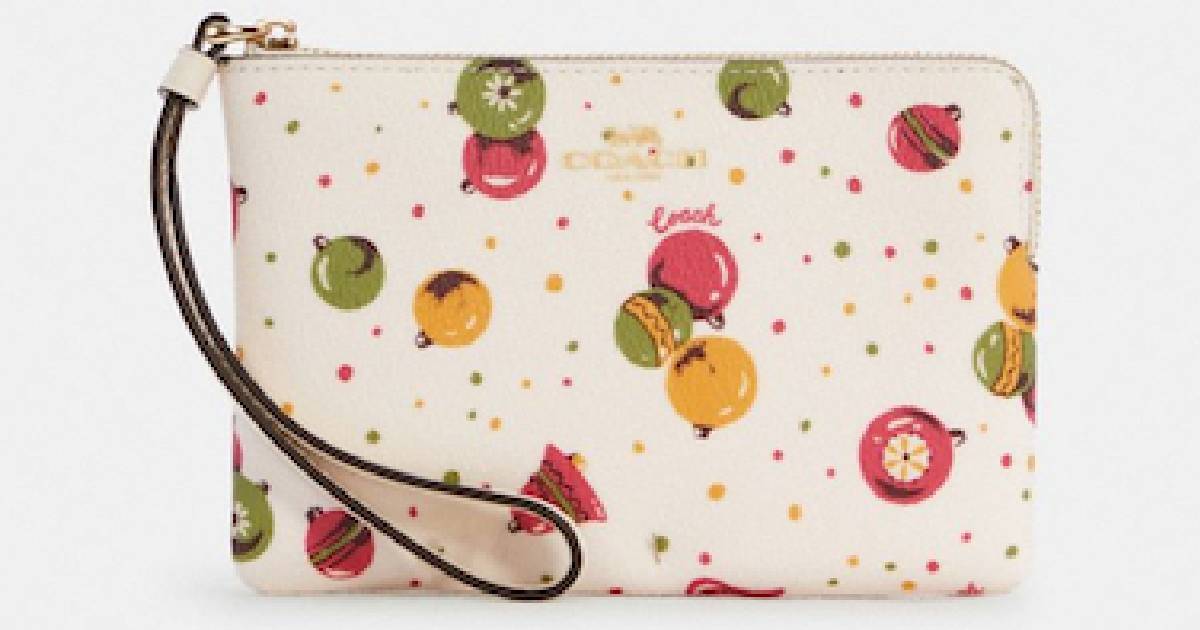 Cartera-Coach-con-Estampado-Ornamental