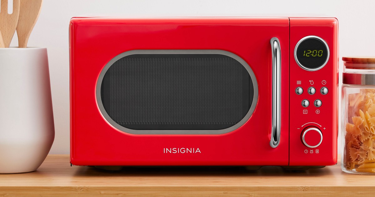Microondas Compacto Retro Insignia color rojo cereza