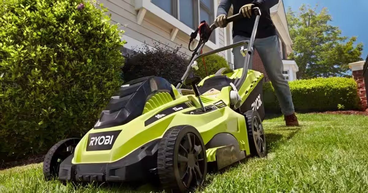 Máquina Eléctrica Cortadora de Césped RYOBI
