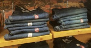 Mahones Arizona SOLO $14.99 (Reg $42) en JCPenney