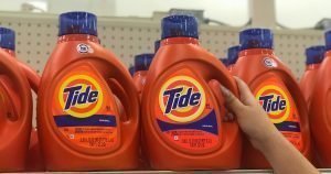 Detergente liquido Tide de 100 oz