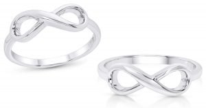 Sortija Infinito de Plata Esterlina en Walmart