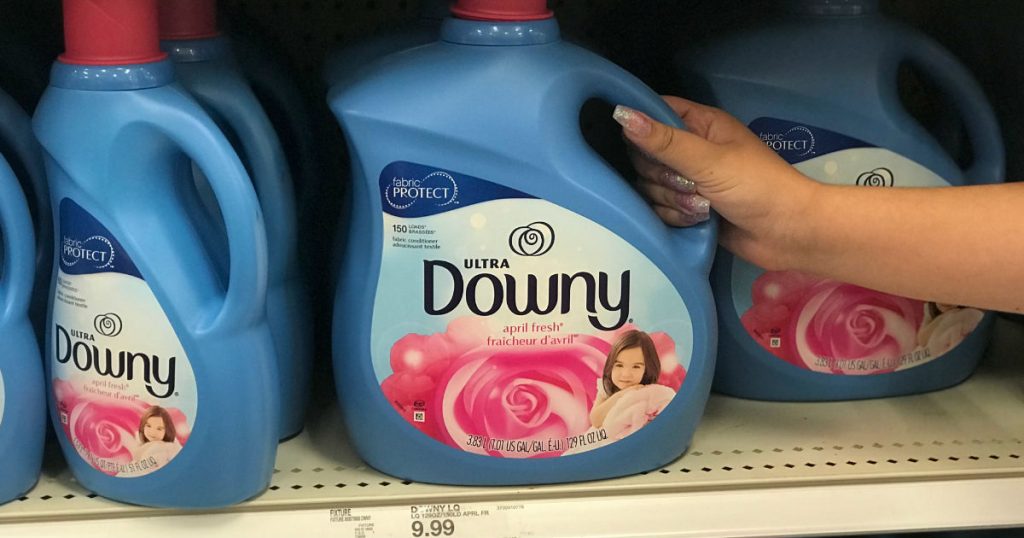 Suavizador Downy de 129 oz
