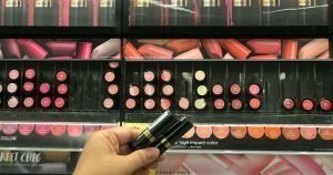 Revlon Super Lustrous Lipstick
