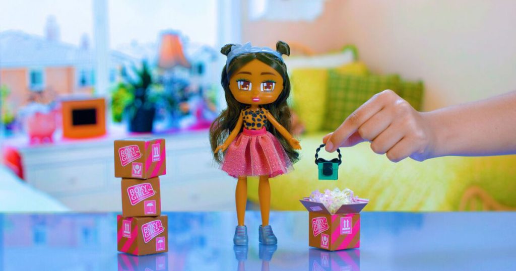 Boxy Girls Doll Nomi en Walmart
