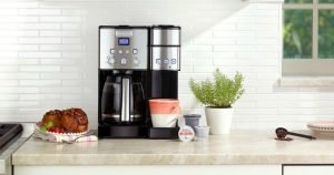 Cafetera Cuisinart con cafetera individual