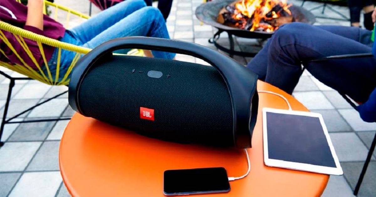 Bocina Portátil JBL Boombox a solo $349.99 en Best Buy (Reg. $500)