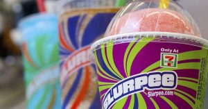 Medium Slurpee GRATIS en 7-Eleven