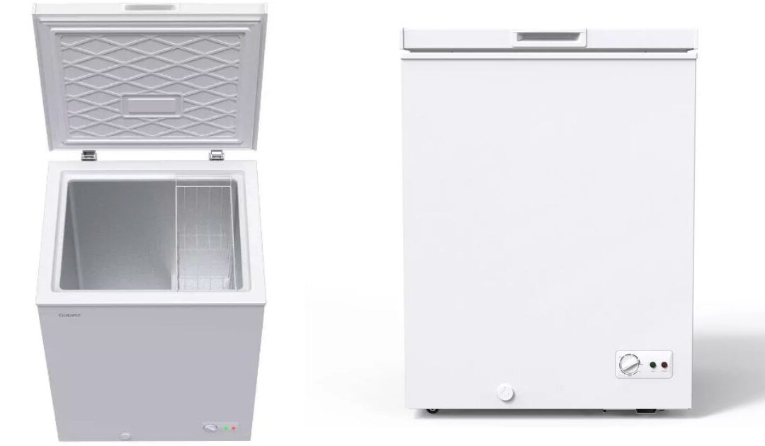 Galanz 5.0 cu ft Chest Freezer SOLO $149.99 en Target (Reg $200)