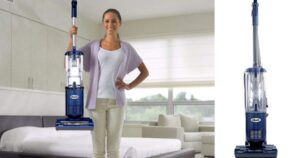 Shark NV105 Navigator Light Vacuum en Macy's