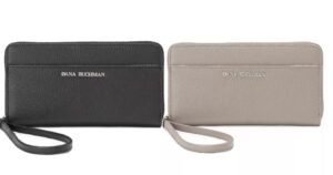 Cartera Dana Buchanan Ava Wristlet
