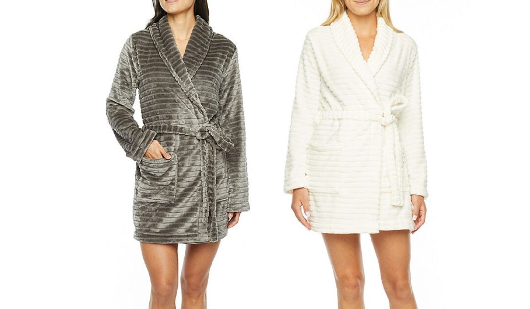 Bata de Baño Liz Claiborne a SOLO $14.69 (Reg $49)
