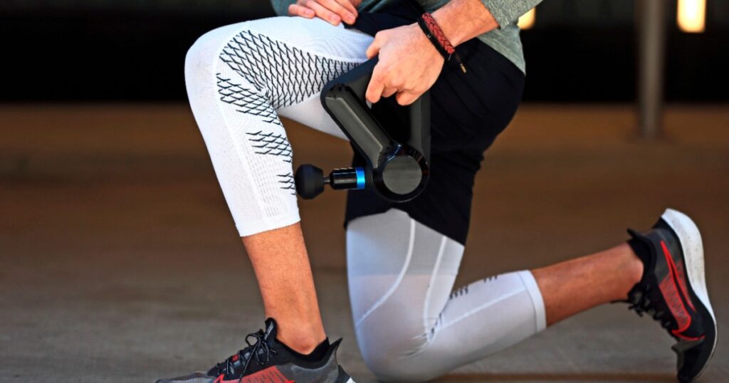 Máquina de Masaje Theragun Elite color Negro