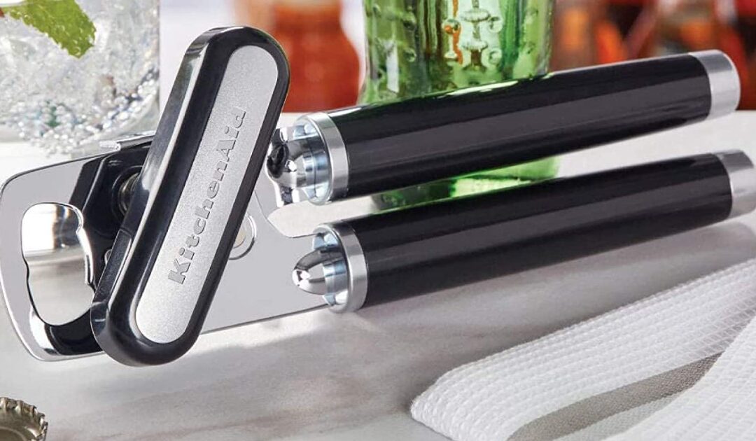 Abridor de Latas y Botellas KitchenAid a solo $8.83 (Reg $20)