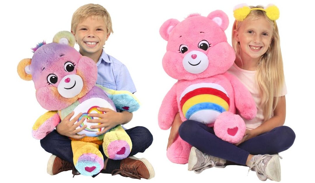 Care Bears 24-Inch Jumbo Plush a solo $10 en Walmart (Reg. $30)