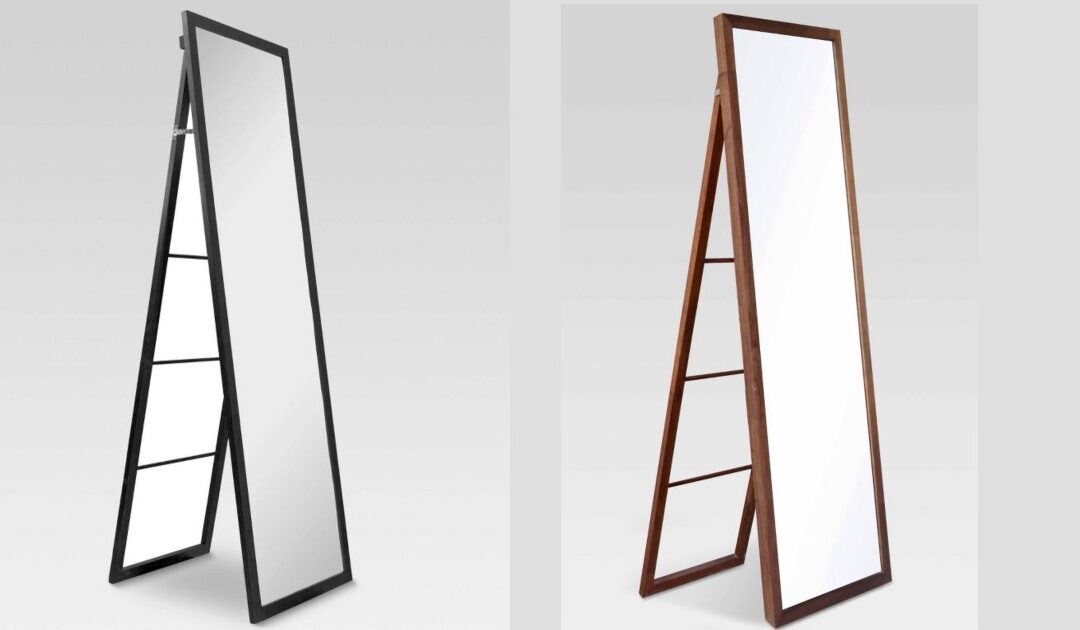 Espejo con Escalera Threshold a solo $40 en Target (Reg $80)