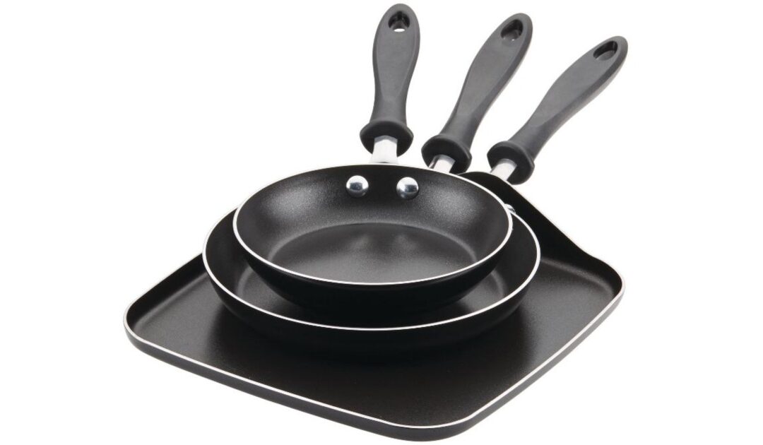 Farberware Skillet and Griddle Cookware Set a solo $12.49 (Reg $25)