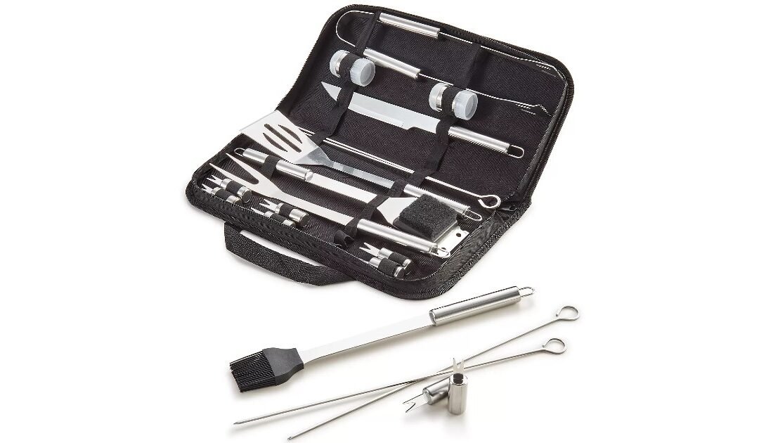 Set de Utensilios para BBQ Tools of the Trade 21-Piezas a solo $20.93 en Macy’s (Reg. $60)