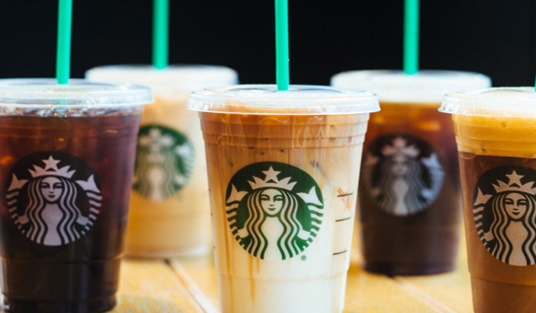 50% Off en Bebidas Frías de Starbucks