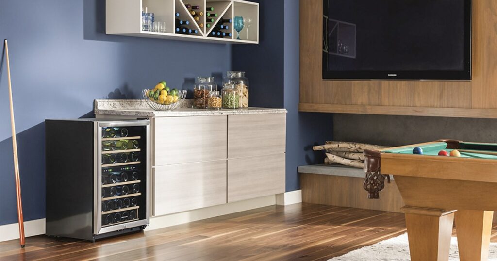 Nevera Frigidaire para 38 Botellas de Vino