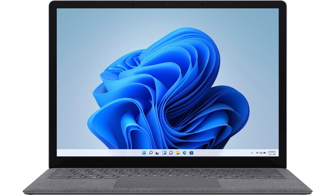 Microsoft Surface Laptop 4 Touch-Screen 13.5-In a solo $699.99 en Best Buy (Reg. $900)