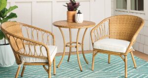 Set de Bistro Better Homes & Gardens con Mesa de Mimbre
