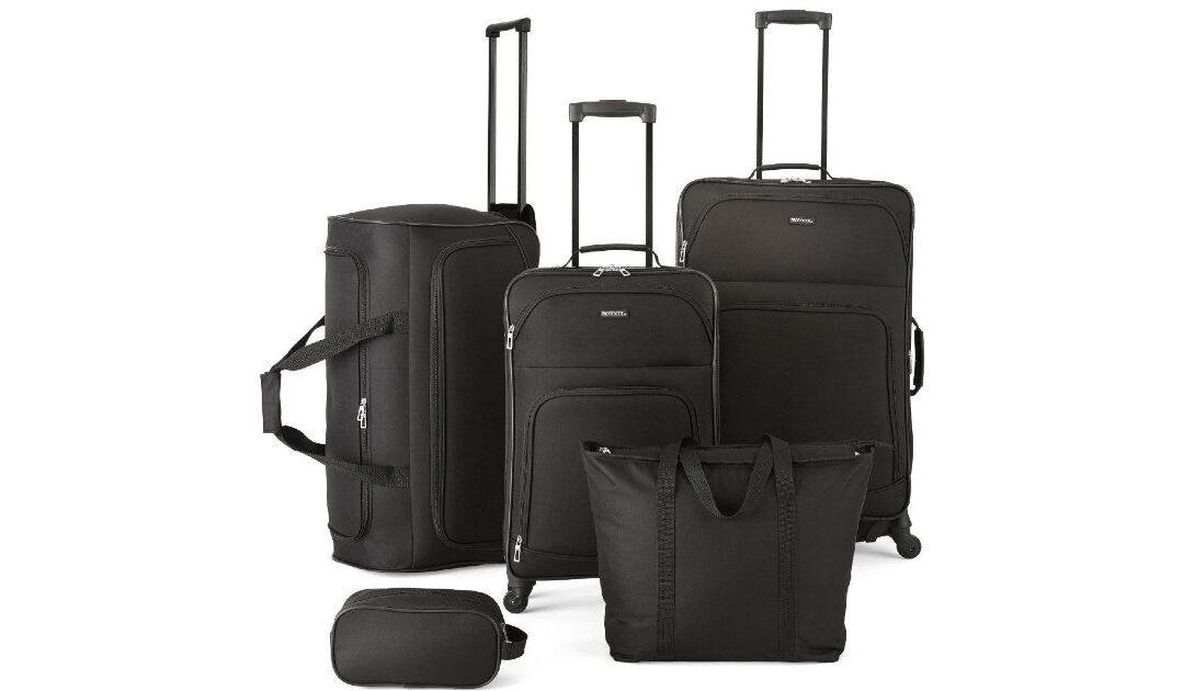 Set de Maletas Protocol Simmons de 5-Piezas a solo $69.99 en JCPenney (Reg. $280)
