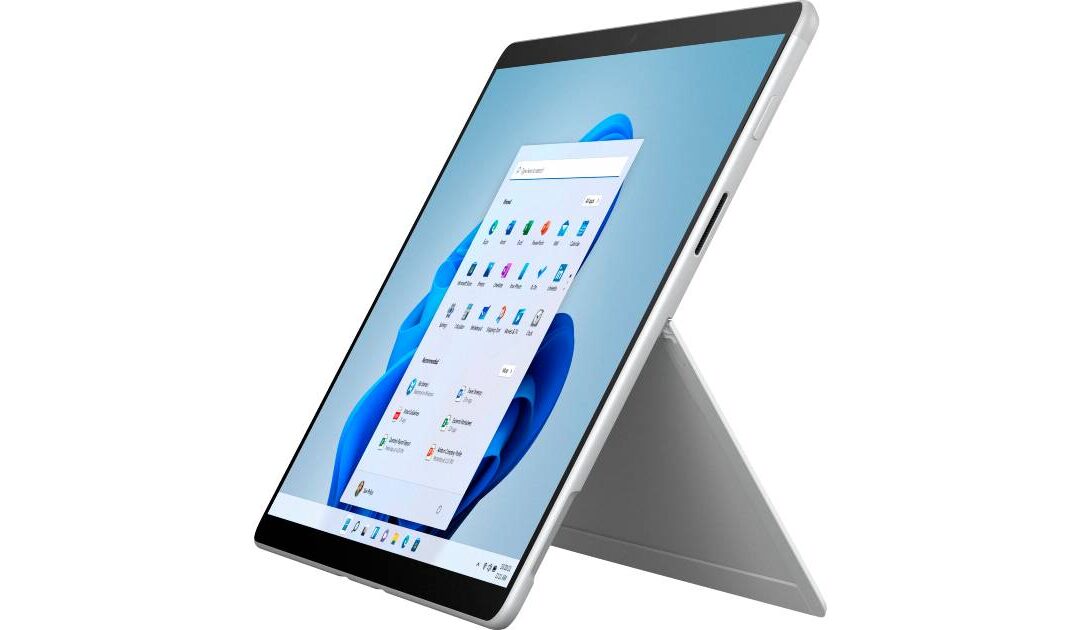 Tableta Surface Pro X Touch Screen 13-In a solo $999.99 en Best Buy (Reg. $1,300)