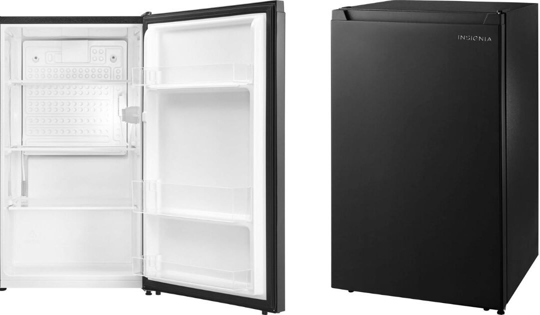 Mini Nevera Insignia 3.3 pies cúbicos a solo $129.99 (Reg. $200)