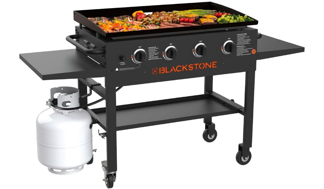Blackstone 4-Burner 36-In Griddle Cooking Station SOLO $297 (Reg $474)