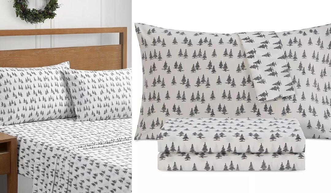 Juego de de 3-Piezas de Microfibra con Estampado Navideño DESDE $8.99 (Reg $30)