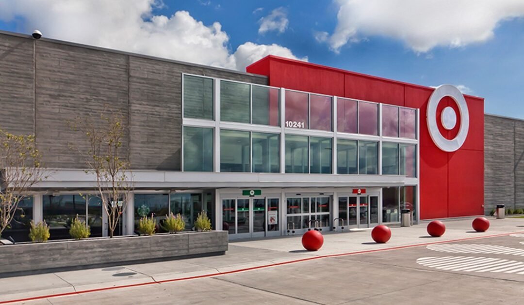 Target Reducirá los Precios en Miles de Artículos Justo a Tiempo Para la Temporada de Fiestas