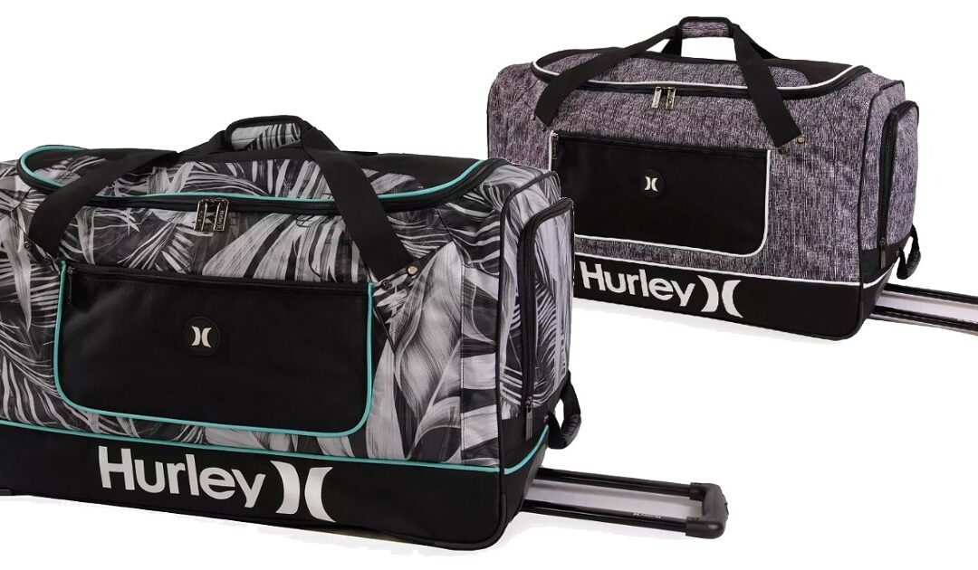 Rolling Duffel Hurley Kahuna a solo $69.99 (Reg $280) en Macy’s