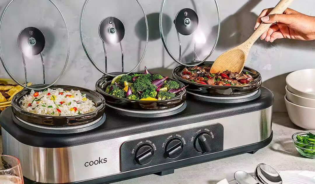 Cooks Triple Slow Cooker 1.5-Qt a solo $44.99 en JCPenney (Reg. $70)