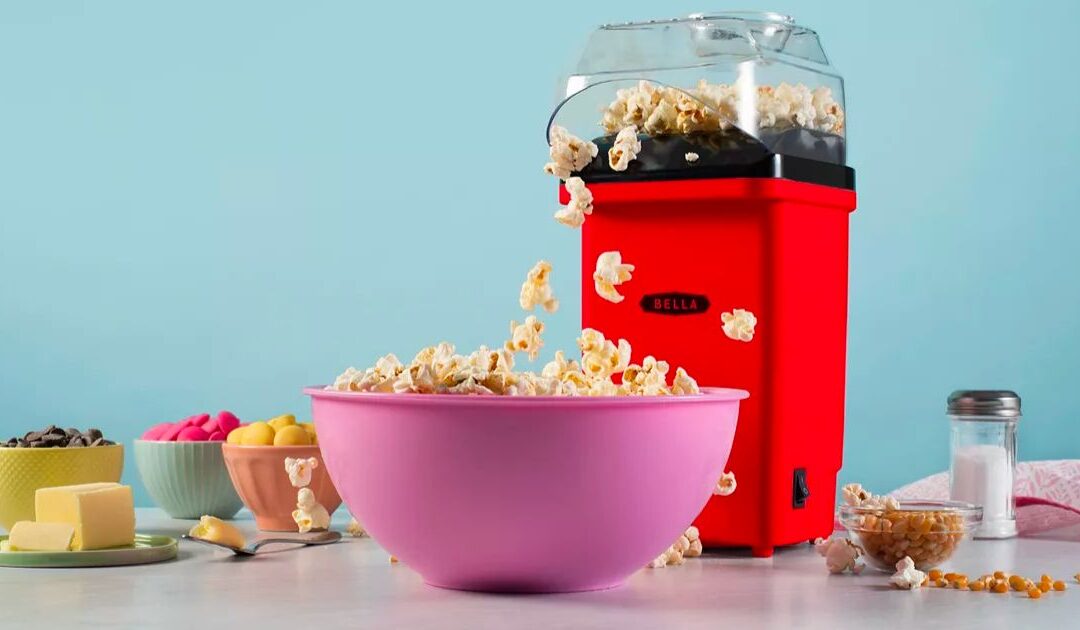Máquina Para Hacer Popcorn SOLO $11.93 en Macy’s (Reg. $30)