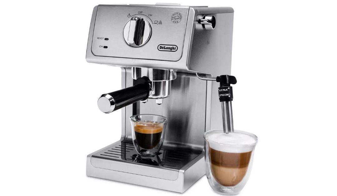 Máquina de Espresso De’Longhi con Vaporizador a solo $149.99 en Macy’s (Reg. $200)