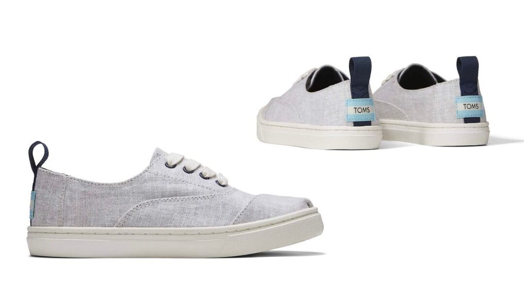 Toms Youth Cordones Sneaker a solo $26.99 (Reg. $44.95)