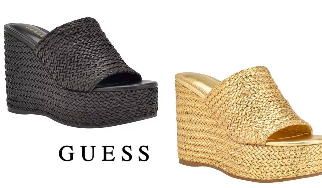 Sandalias GUESS Yenisa Single Band Slide Platform Wedge  a solo $59.40 (Reg. $99)