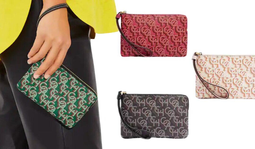 Coach Wristlets SOLO $22.44 + Envío GRATIS (Reg $88)