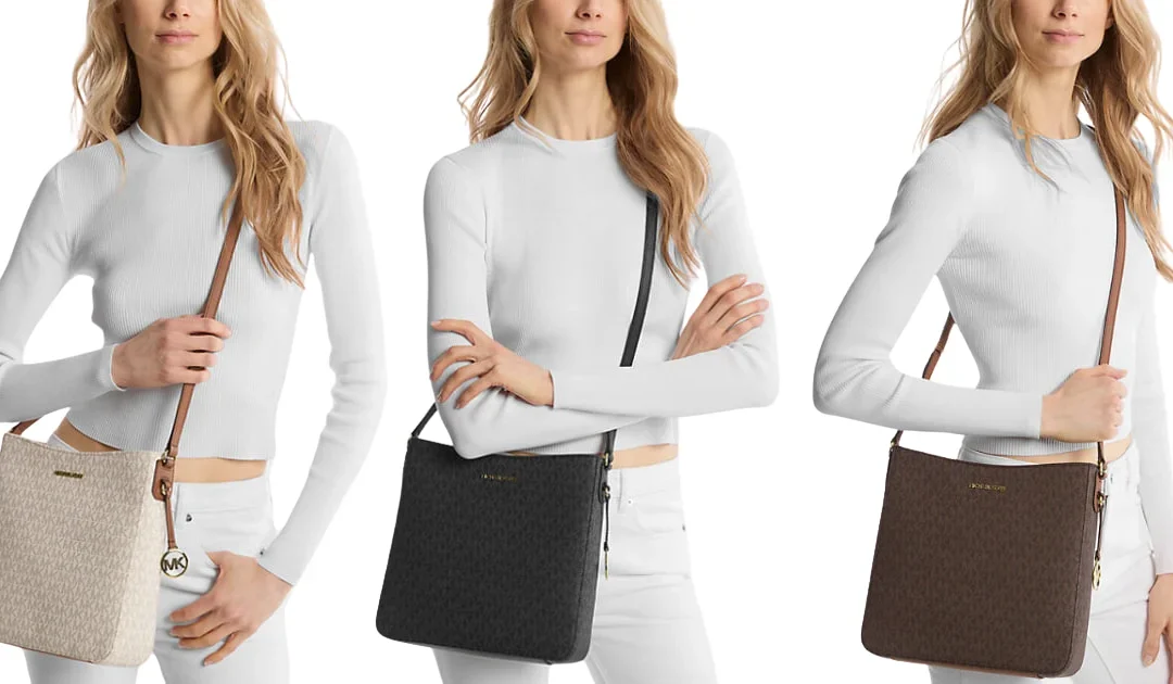 Michael Kors Jet Set Travel Large Logo Messenger Bag a solo $59.25 (Reg. $348)
