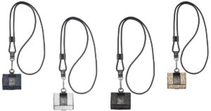 Michael-Kors-Leather-Clip-Case-Para-Apple-AirPods