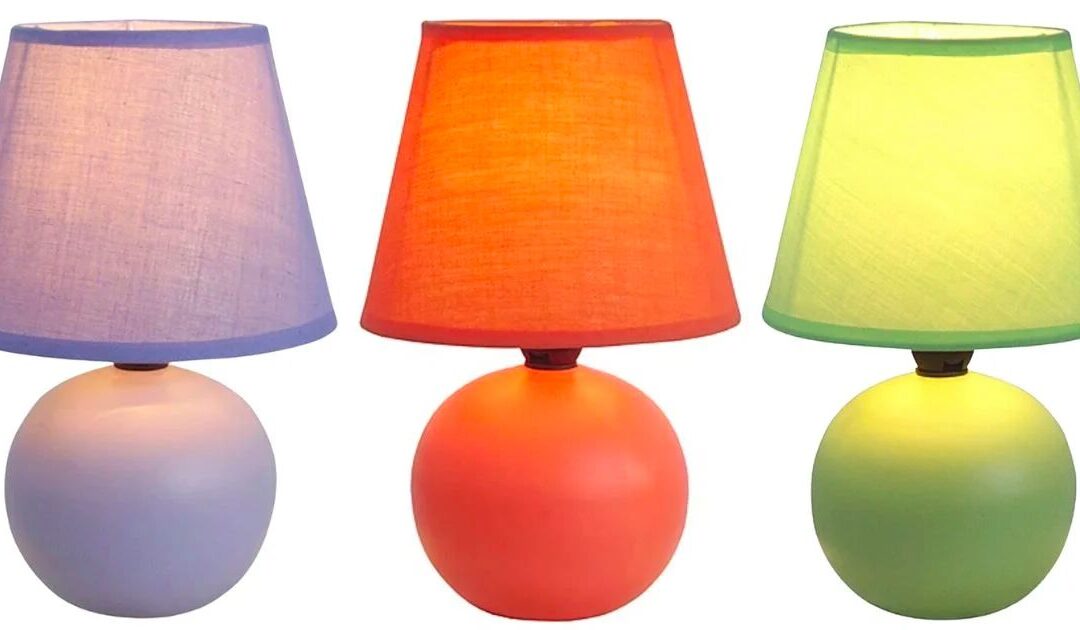 Mini Lámpara Para Mesa de Noche SOLO $14.69 (Reg $35)
