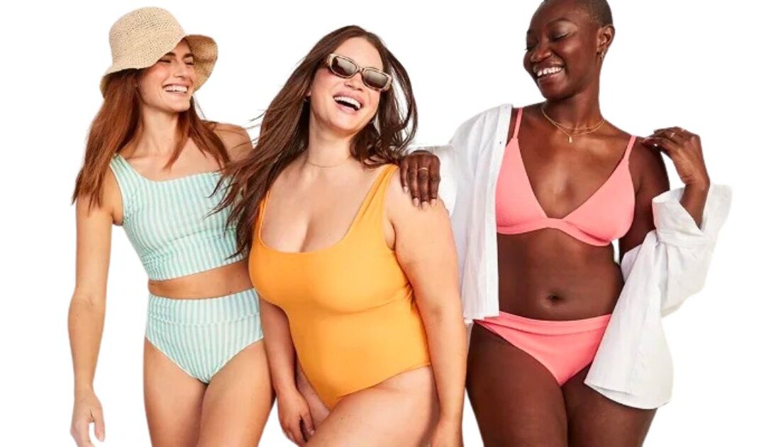 Old Navy: 50% Off en TODOS los Trajes de Baño