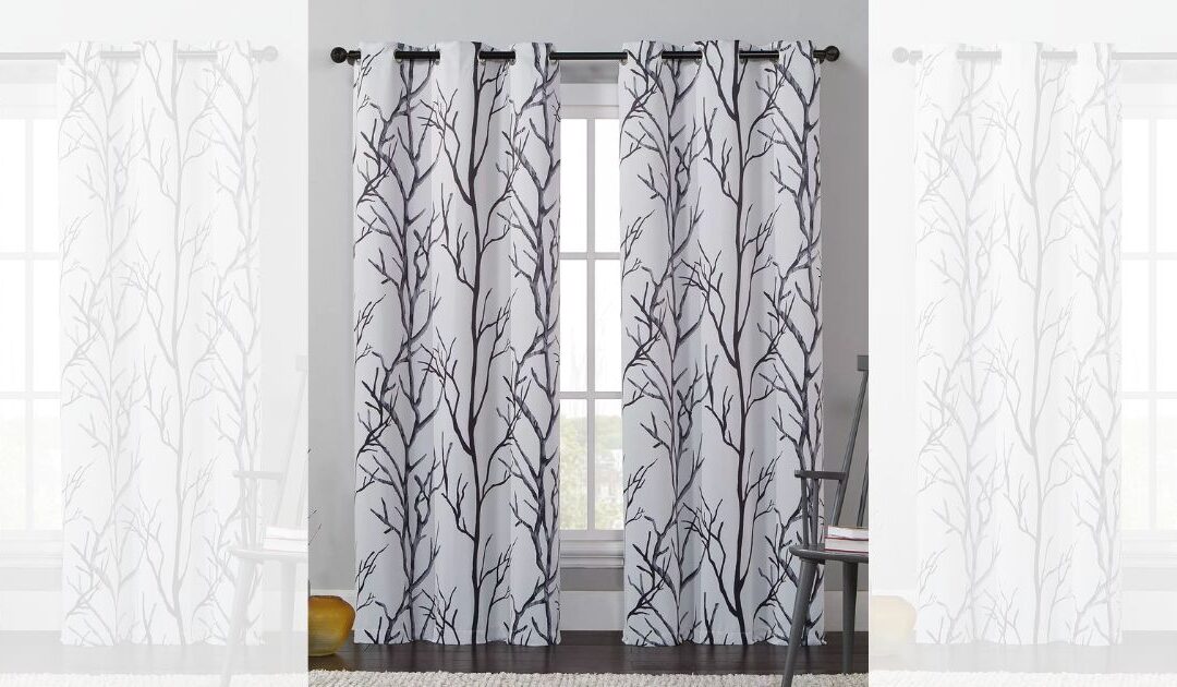Panel de Cortina Victoria Classics Blackout Kingdom Branch Print 40 X 84 a solo $21 (Reg. $60)