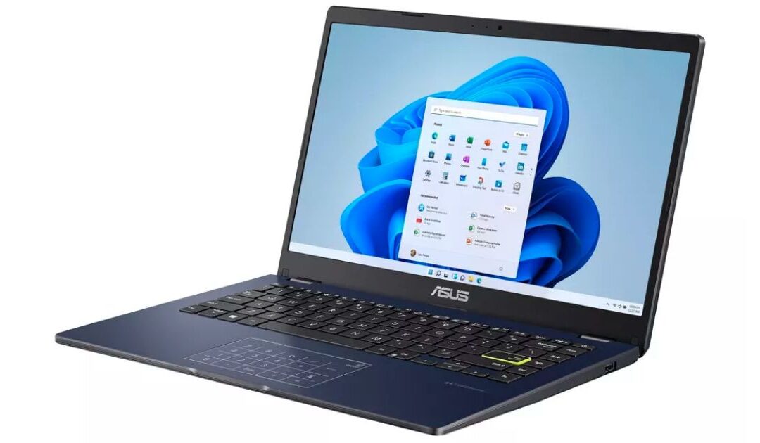 ASUS FHD Laptop 14-In SOLO $149.99 en Target (Reg. $200)